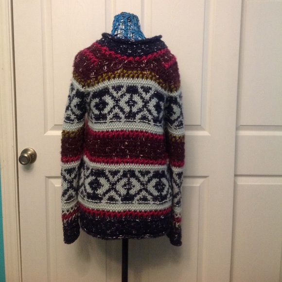 Silver Reed Pullover - Picture 4 of 4
